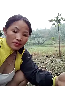 nhynhy11 online show from March 29, 2026, 11:06 pm