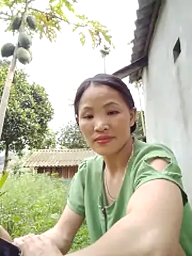 nhynhy11 online show from March 27, 2026, 8:26 am