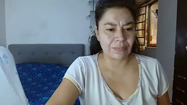 Karo sexy online show from May 14, 2026, 4:04 pm