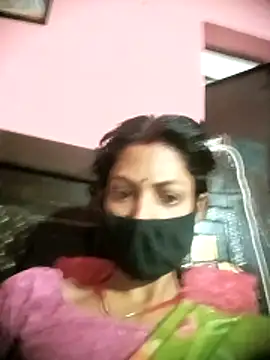 BIG QWEEN NO1 online show from March 7, 2026, 10:37 pm