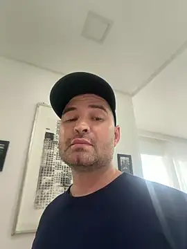 xcoffex online show from March 14, 2026, 4:35 pm