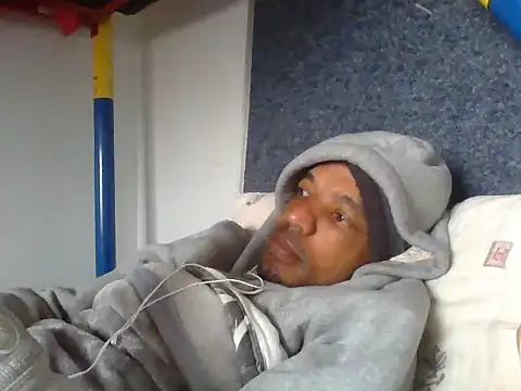 Snapshot of lavelle26 chatting on April 24, 2026, 6:48 am lavelle26 online show from April 24, 2026, 6:48 am