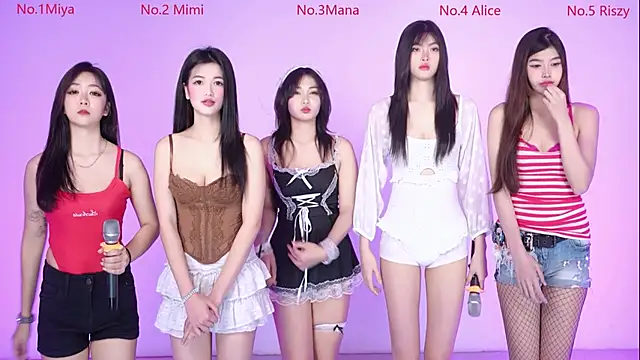 Velvet-girl online show from February 11, 2026, 10:04 am