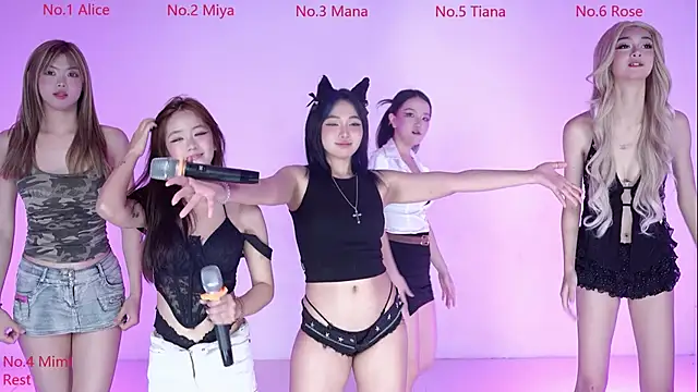 Velvet-girl online show from April 21, 2026, 9:38 am