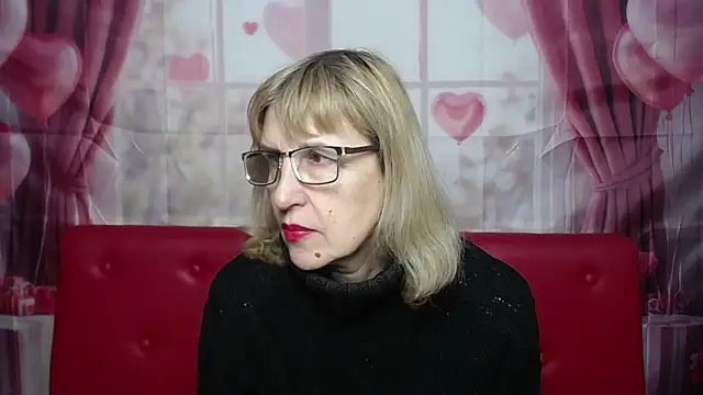 Snapshot of PattySanny chatting on April 14, 2026, 4:56 pm PattySanny online show from April 14, 2026, 4:56 pm
