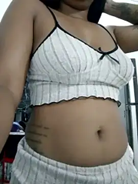 Snapshot of Zoe_Renata chatting on April 5, 2026, 10:33 am Zoe Renata online show from April 5, 2026, 10:33 am
