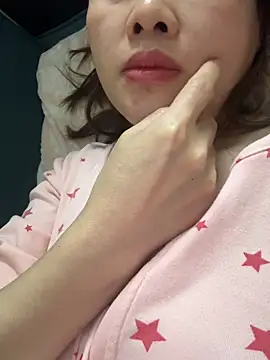 Snapshot of Loyalty-love chatting on March 13, 2026, 9:58 am Loyalty-love online show from March 13, 2026, 9:58 am