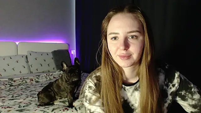 Reyleys online show from March 5, 2026, 9:28 am