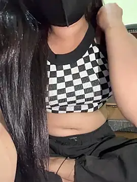 Snapshot of Cutedesigirl chatting on February 27, 2026, 5:13 pm Cutedesigirl online show from February 27, 2026, 5:13 pm