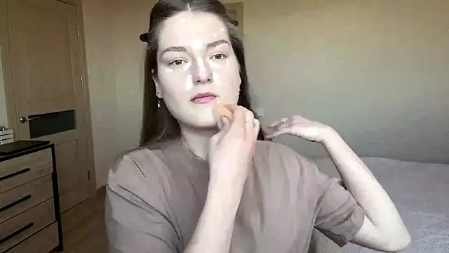 Snapshot of Milayouknow chatting on May 3, 2026, 11:15 am Milayouknow online show from May 3, 2026, 11:15 am