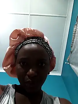 HotCaramela online show from February 6, 2026, 9:22 pm