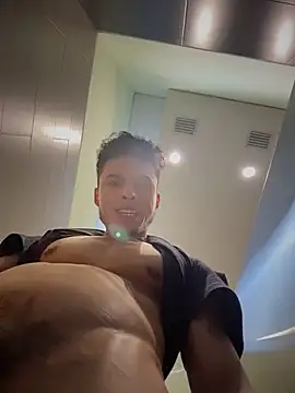 Snapshot of Eros_lee chatting on May 23, 2026, 10:53 pm Eros lee online show from May 23, 2026, 10:53 pm