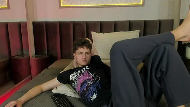 StefanBev online show from March 8, 2026, 2:04 am