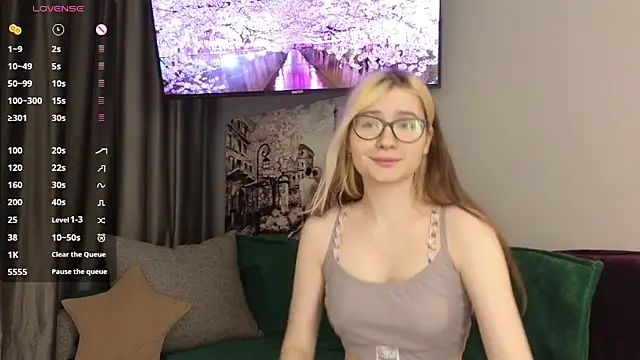 Snapshot of UnsealedCoverage chatting on February 22, 2026, 7:15 pm UnsealedCoverage online show from February 22, 2026, 7:15 pm