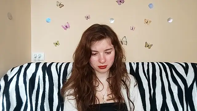 LanitaHemple online show from April 28, 2026, 1:04 pm