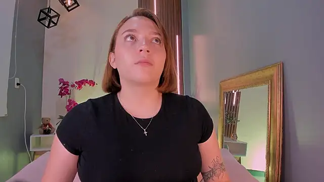 SimonaStar online show from March 10, 2026, 12:53 pm