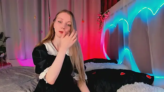 lada2k4 online show from June 17, 2026, 5:07 am