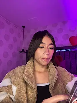 alahia pink online show from March 6, 2026, 4:18 am