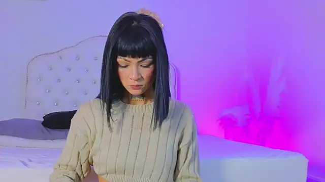 Snapshot of Axarasss_ chatting on April 14, 2026, 12:32 pm Axarasss online show from April 14, 2026, 12:32 pm