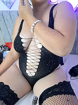 Snapshot of Wild_lilhyy chatting on May 17, 2026, 11:49 pm Wild lilhyy online show from May 17, 2026, 11:49 pm