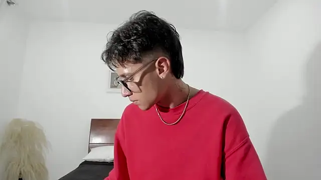 Snapshot of hardcoreheat_ind chatting on March 17, 2026, 1:08 am hardcoreheat ind online show from March 17, 2026, 1:08 am