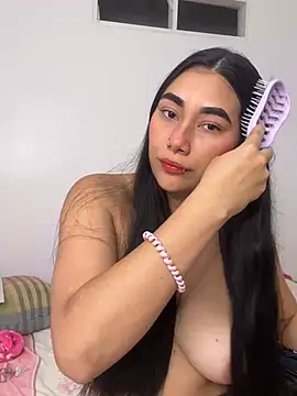 Snapshot of Mia__Starxxx chatting on April 17, 2026, 9:50 pm Mia Starxxx online show from April 17, 2026, 9:50 pm