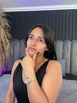 Snapshot of Nanda_vixen_ chatting on April 28, 2026, 11:09 pm Nanda vixen online show from April 28, 2026, 11:09 pm