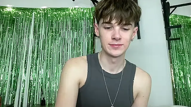 Snapshot of YourMilkyGuy chatting on March 9, 2026, 5:16 pm YourMilkyGuy online show from March 9, 2026, 5:16 pm