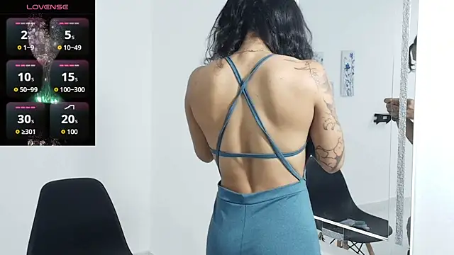 Fit valkiria online show from February 12, 2026, 7:46 pm