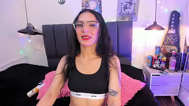 Raia gh online show from May 3, 2026, 3:44 am