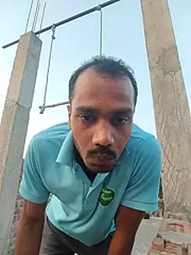 Snapshot of Daddyishere_19 chatting on March 22, 2026, 12:18 pm Daddyishere 19 online show from March 22, 2026, 12:18 pm