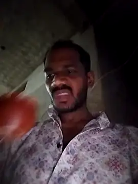 Snapshot of Daddyishere_19 chatting on March 14, 2026, 12:55 pm Daddyishere 19 online show from March 14, 2026, 12:55 pm