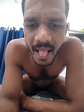 Snapshot of Daddyishere_19 chatting on April 21, 2026, 5:30 pm Daddyishere 19 online show from April 21, 2026, 5:30 pm
