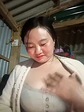 lisn-cute online show from February 21, 2026, 11:12 am