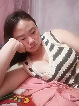 Snapshot of lisn-cute chatting on May 21, 2026, 1:30 pm lisn-cute online show from May 21, 2026, 1:30 pm