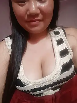 lisn-cute online show from June 24, 2026, 2:48 pm