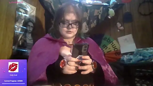 Snapshot of thatskarma chatting on May 23, 2026, 8:57 am thatskarma online show from May 23, 2026, 8:57 am