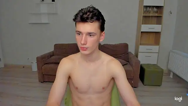 Snapshot of Max_foks_ chatting on April 21, 2026, 6:09 am Max foks online show from April 21, 2026, 6:09 am