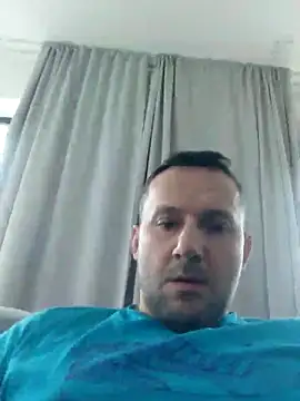 defaktor online show from February 8, 2026, 2:15 pm