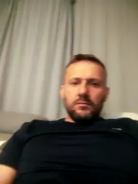 defaktor online show from May 15, 2026, 9:57 pm