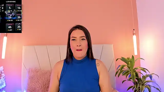 Snapshot of celeste_lewiss chatting on July 7, 2026, 12:57 am celeste lewiss online show from July 7, 2026, 12:57 am