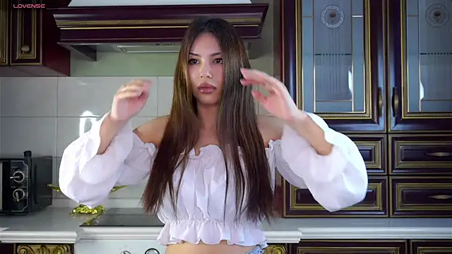 Snapshot of SulemaNeugin chatting on March 14, 2026, 1:22 am SulemaNeugin online show from March 14, 2026, 1:22 am