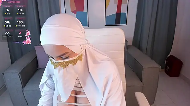 Snapshot of salmma_habibi chatting on March 23, 2026, 10:09 pm salmma habibi online show from March 23, 2026, 10:09 pm