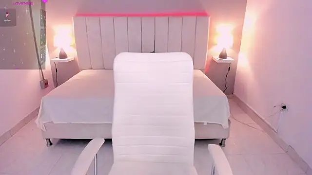 Snapshot of salmma_habibi chatting on March 12, 2026, 4:11 pm salmma habibi online show from March 12, 2026, 4:11 pm