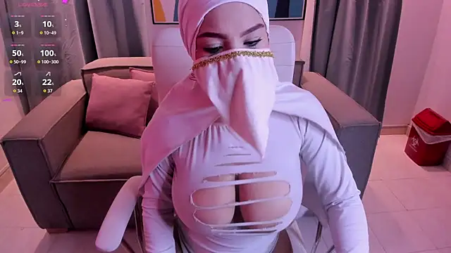 Snapshot of salmma_habibi chatting on April 17, 2026, 2:36 am salmma habibi online show from April 17, 2026, 2:36 am