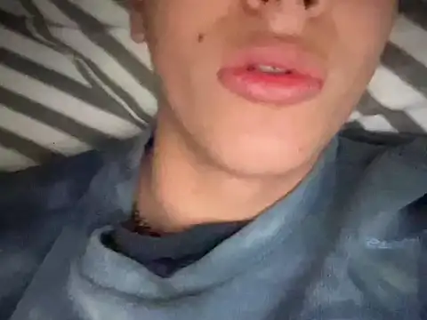 Frodo271 online show from February 9, 2026, 8:12 am