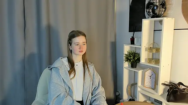 NikolePackham online show from February 8, 2026, 9:29 am