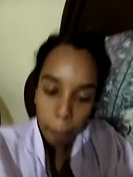 Roxilover online show from February 10, 2026, 1:04 am