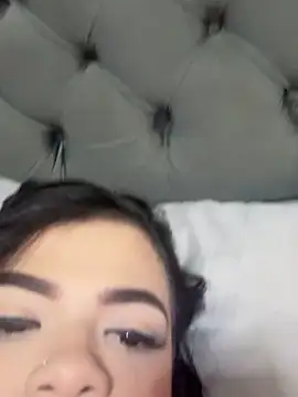 Snapshot of Alessia_Gold chatting on March 21, 2026, 11:08 pm Alessia Gold online show from March 21, 2026, 11:08 pm