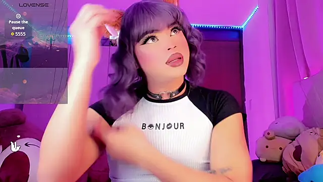 Snapshot of Danna_xz chatting on February 15, 2026, 7:13 pm Danna xz online show from February 15, 2026, 7:13 pm